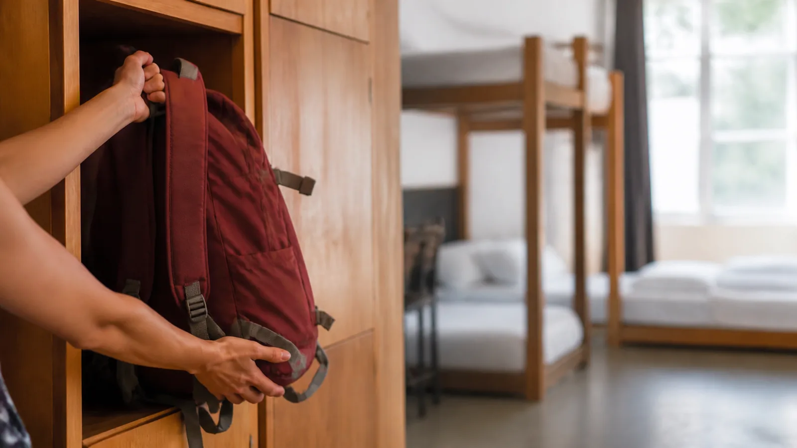 découvrez le concept de tourisme en auberge de jeunesse : une option d'hébergement conviviale et économique, idéale pour les voyageurs souhaitant explorer le monde tout en rencontrant d'autres passionnés. apprenez-en plus sur ses caractéristiques, ses avantages et son impact sur l'expérience de voyage.